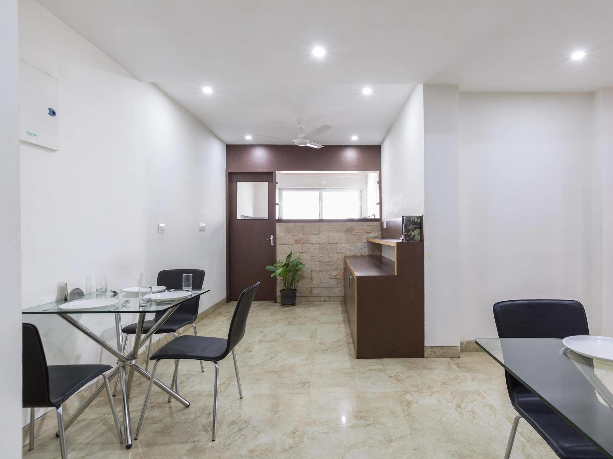 Sanctum Suites Bel Road העיר בנגלור מראה חיצוני תמונה
