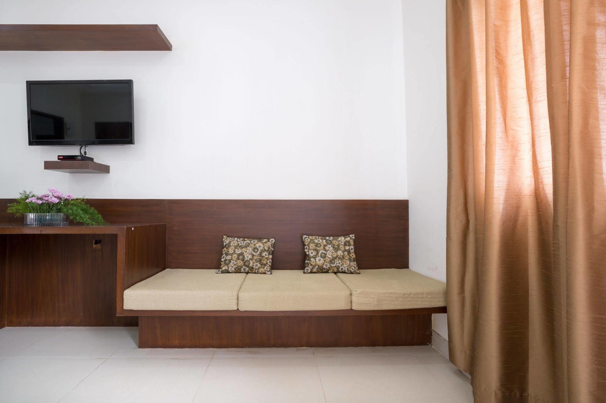 Sanctum Suites Bel Road העיר בנגלור מראה חיצוני תמונה
